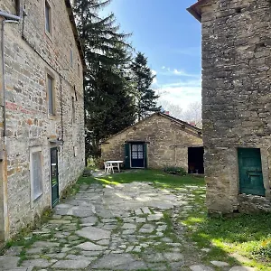  Casa vacanze So Magic - La Casa Nel Bosco
